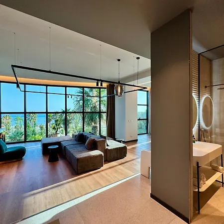 Zins Luxury *