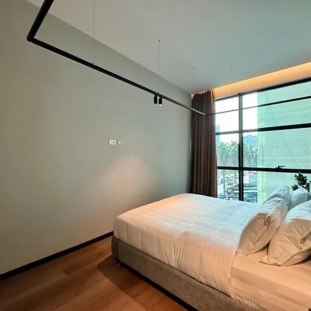 Zins Luxury Hotel