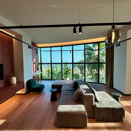 Zins Luxury Hotel