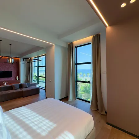 Zins Luxury Hotel