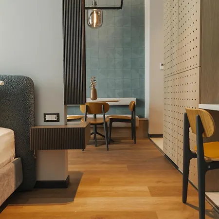 Zins Luxury * Durres